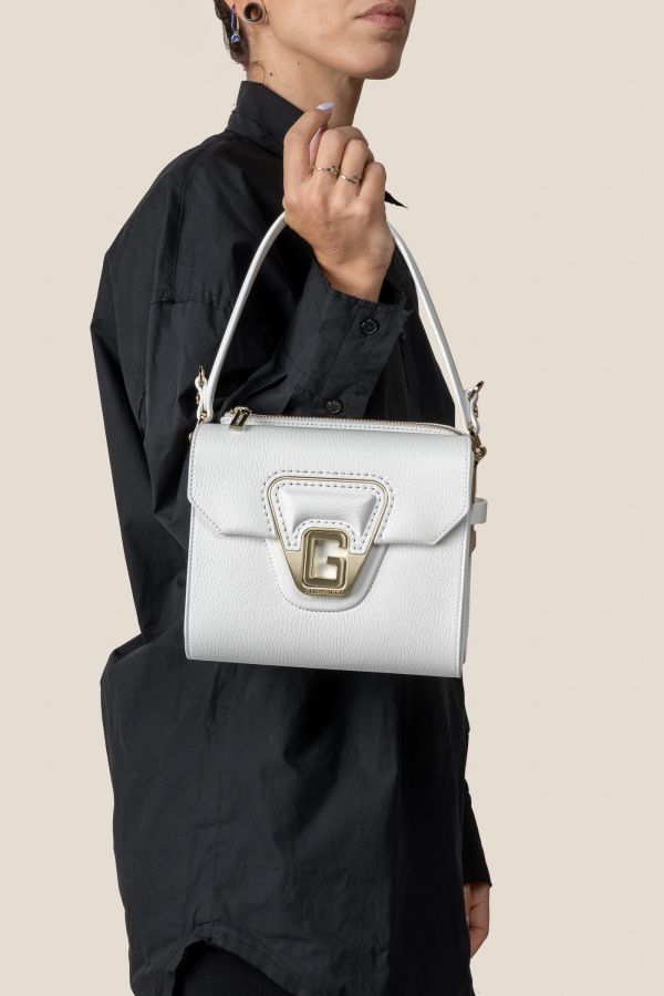 3210 Vitello Bianco 001