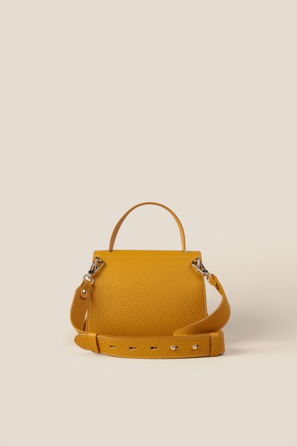 borsa da donna, borsa artigianale da donna, borsa in pelle, borsa Made in Italy, borsa Gironacci, 2310 Velvet Ocra 202