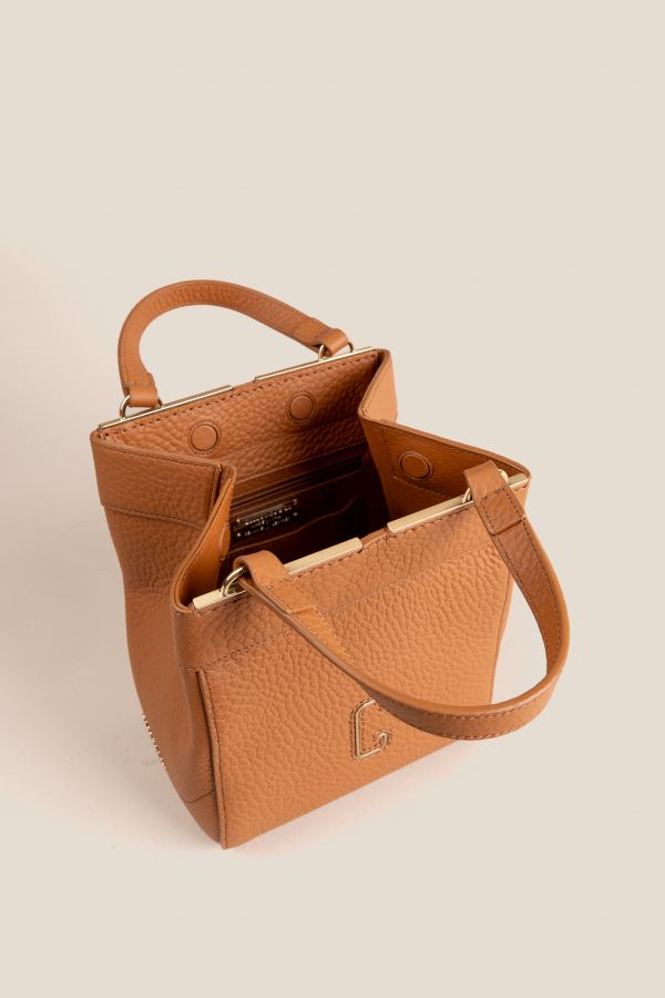 3430 Velvet Cognac 175