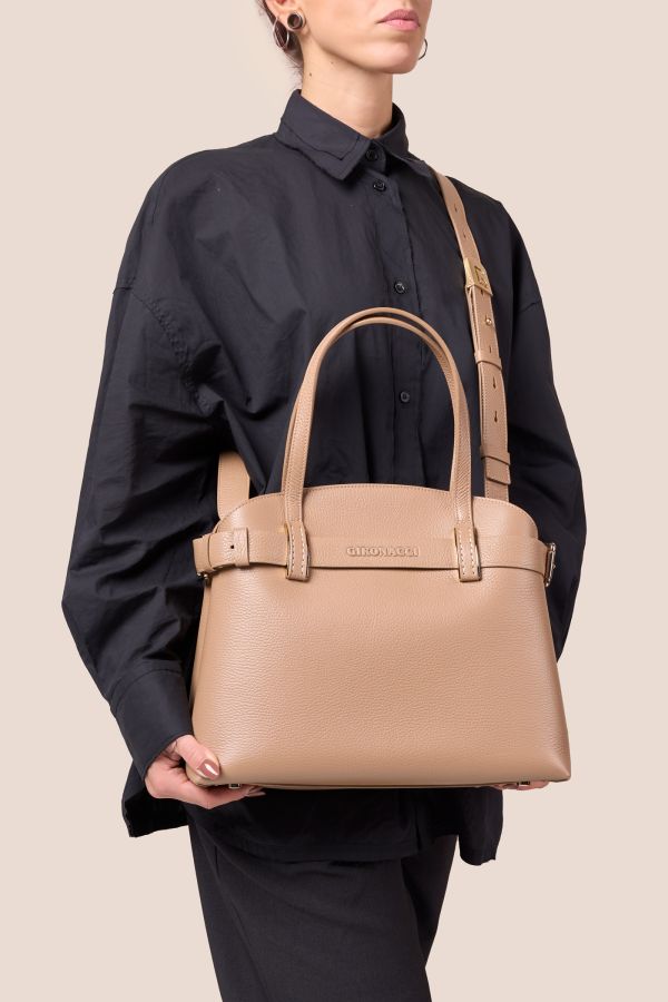 3333 Vitello Camel 108